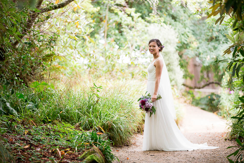 Wedding portraits in Glenfalloch Gardens