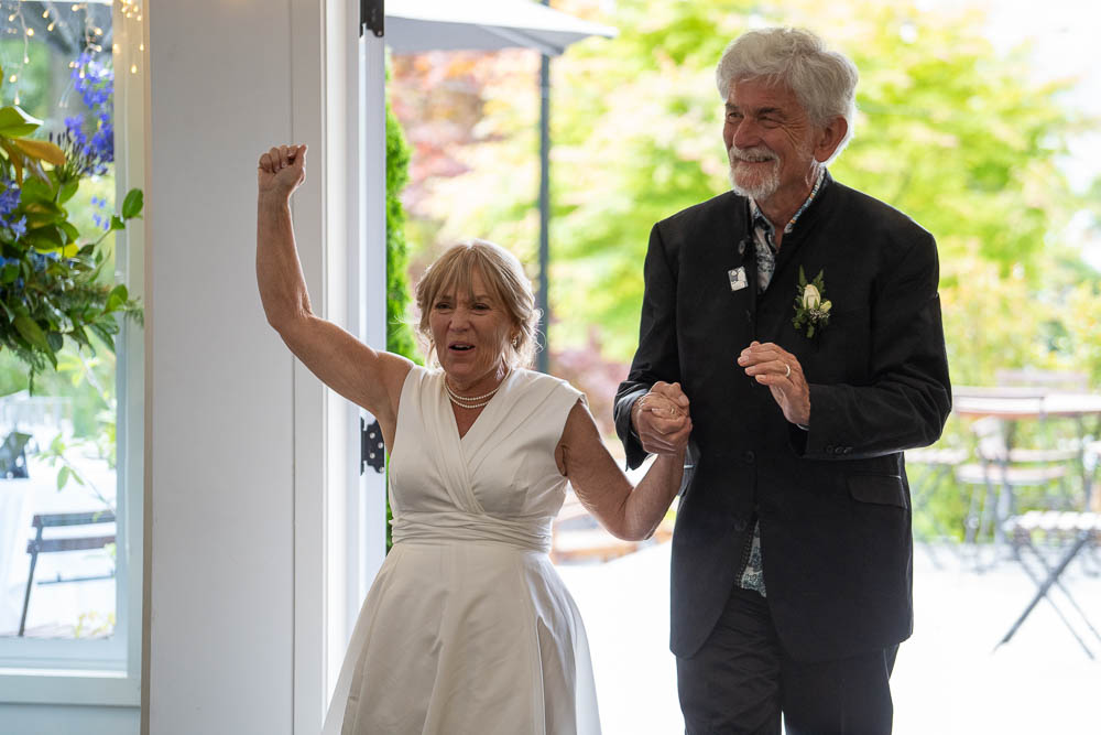 Wedding photos at Glenfalloch Gardens